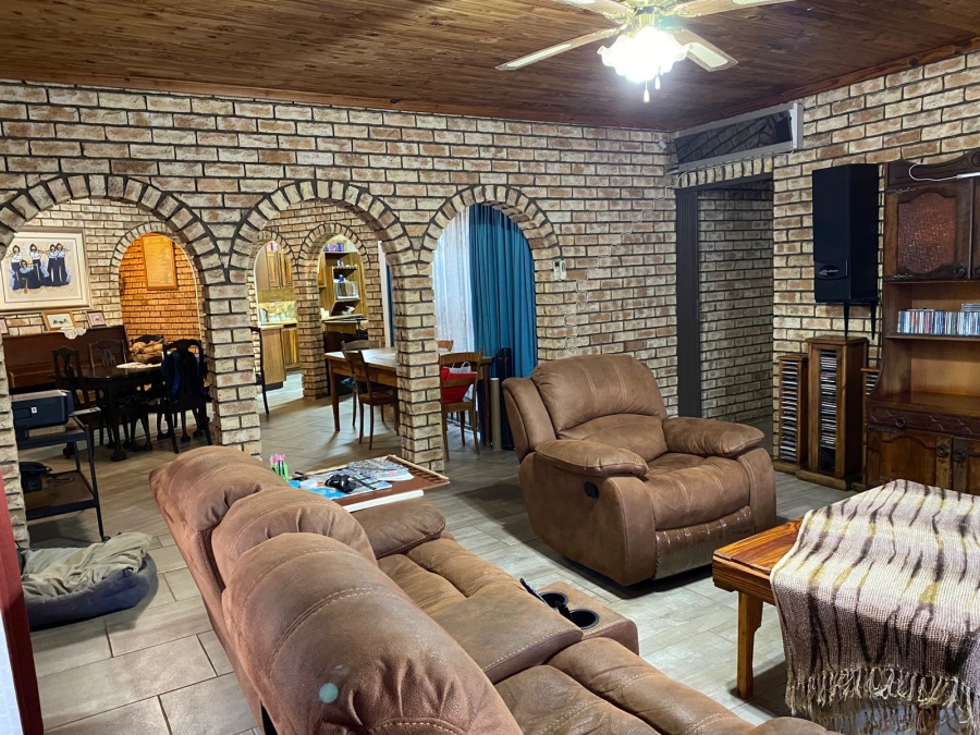3 Bedroom Property for Sale in Dassie Rand North West